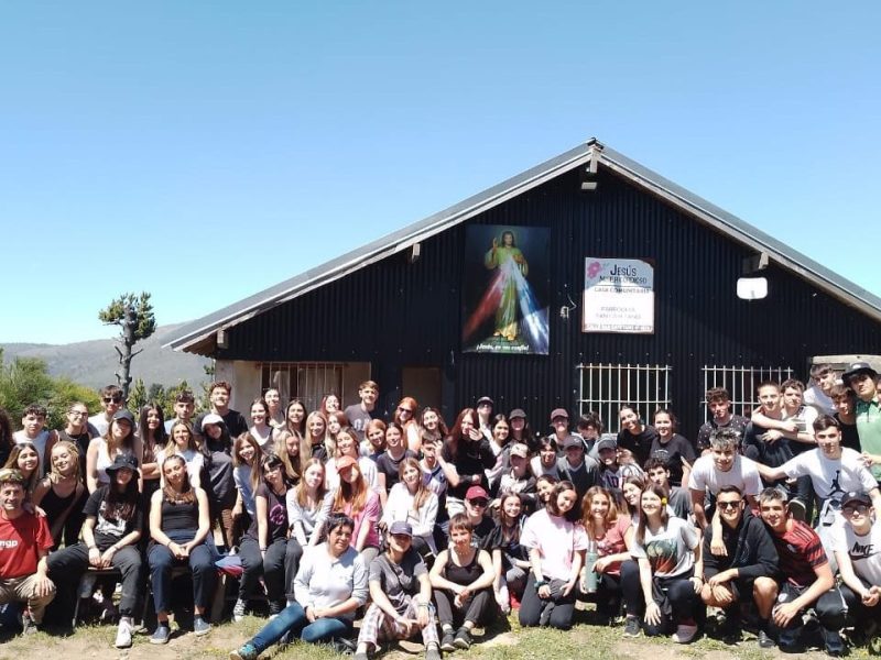 Visita de alumnos del Colegio Don Bosco de Mar del Plata